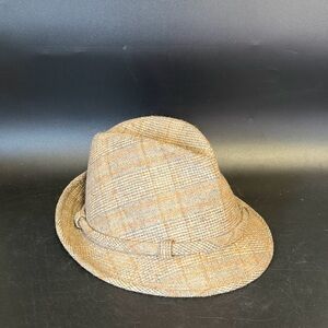 Vintage DOBBS Elegant Tan Fedora Hat